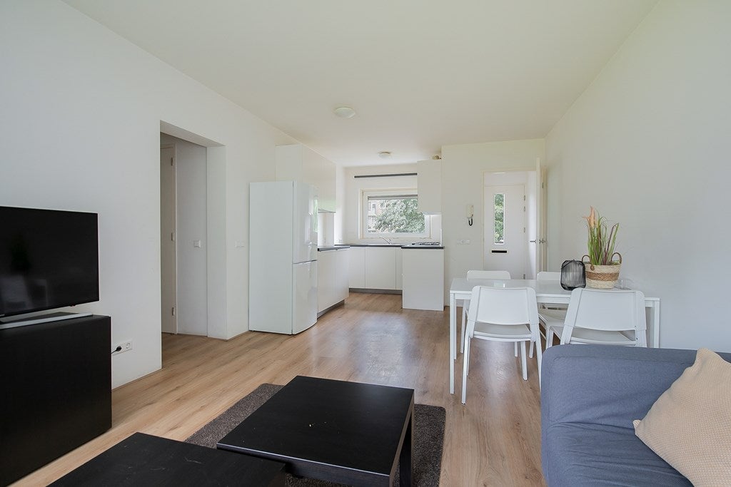 Te huur Appartement Mr. G. Groen van Prinstererlaan in Amstelveen