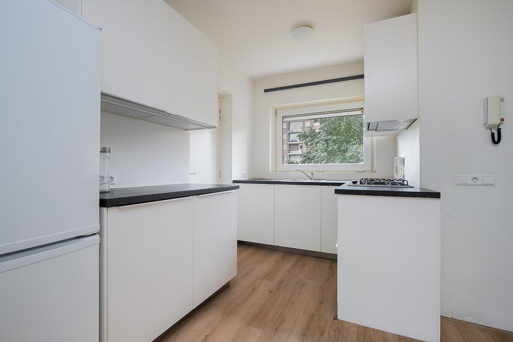 Te huur Appartement Mr. G. Groen van Prinstererlaan in Amstelveen