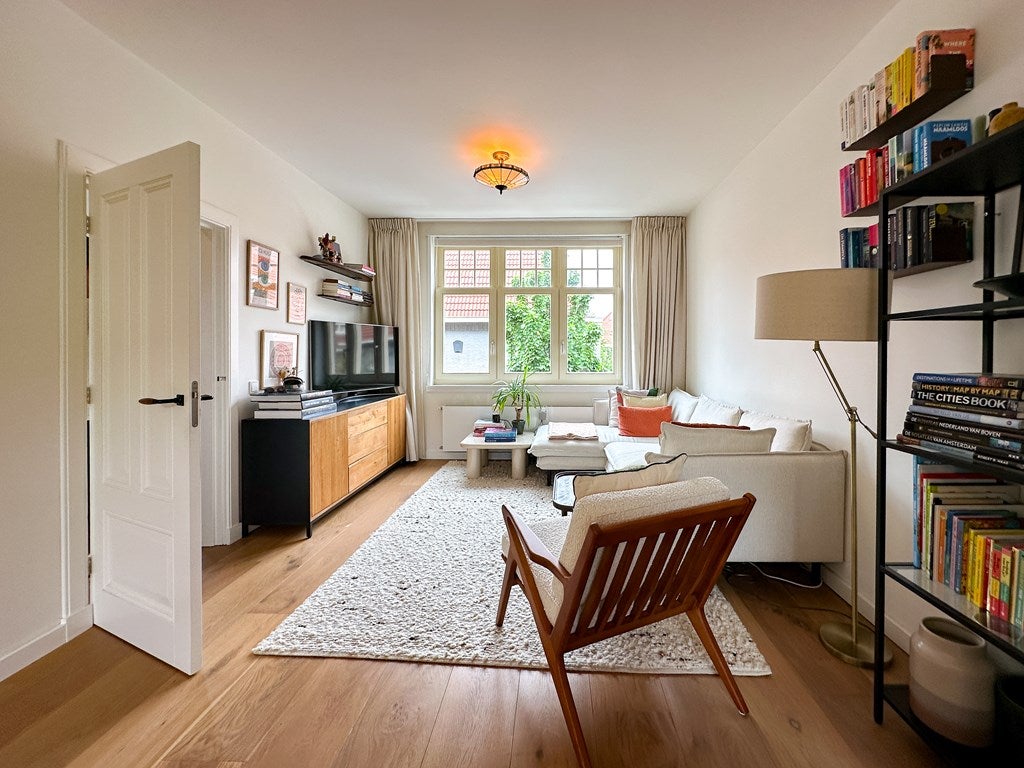Flat Mezenstraat