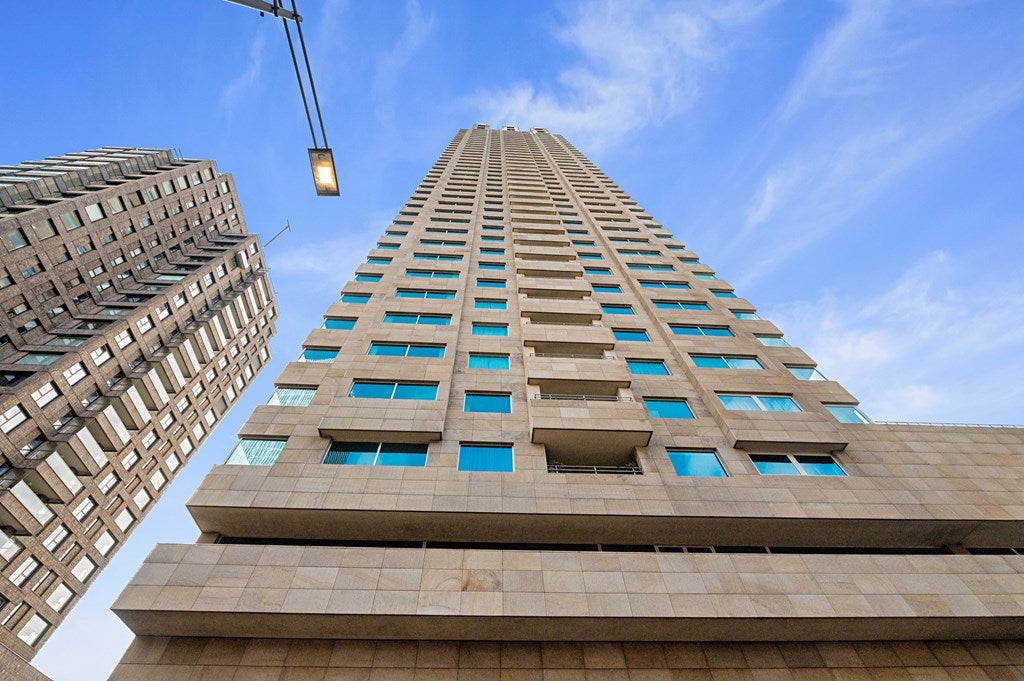 Appartement Van der Hoevenplein 35 in Rotterdam