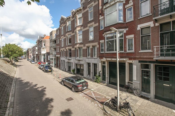 Appartement Oostzeedijk Beneden in Rotterdam