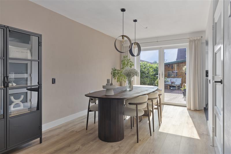 Hoekwoning te koop: Korenstraat 111, Purmerend
