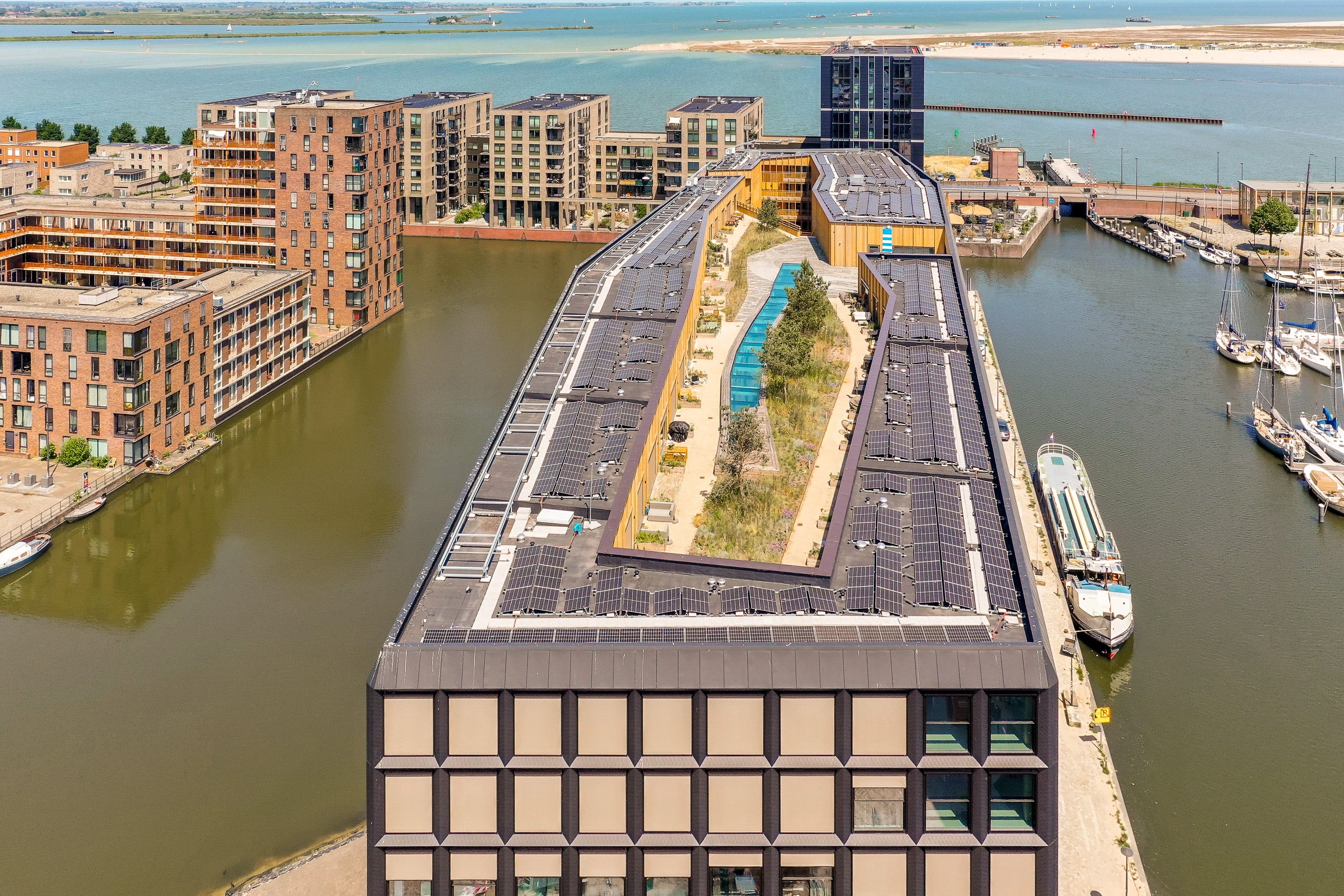Te huur Appartement Krijn Taconiskade in Amsterdam