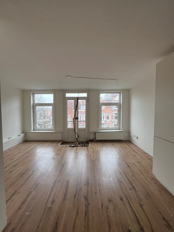 Flat Jan Pieter Heijestraat 112 3