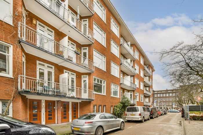 Te huur: Appartement Baetostraat 7 H in Amsterdam