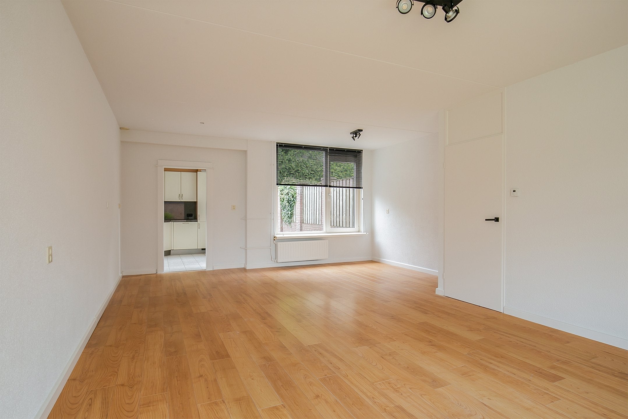 Tussenwoning te huur: Chopinstraat 37, Schijndel