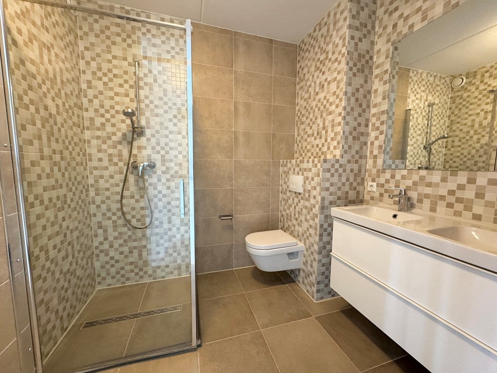 Woning te huur: Kaasjeskruidstraat, Amsterdam