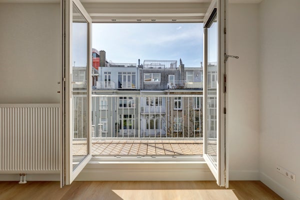 Appartement Eerste Helmersstraat in Amsterdam