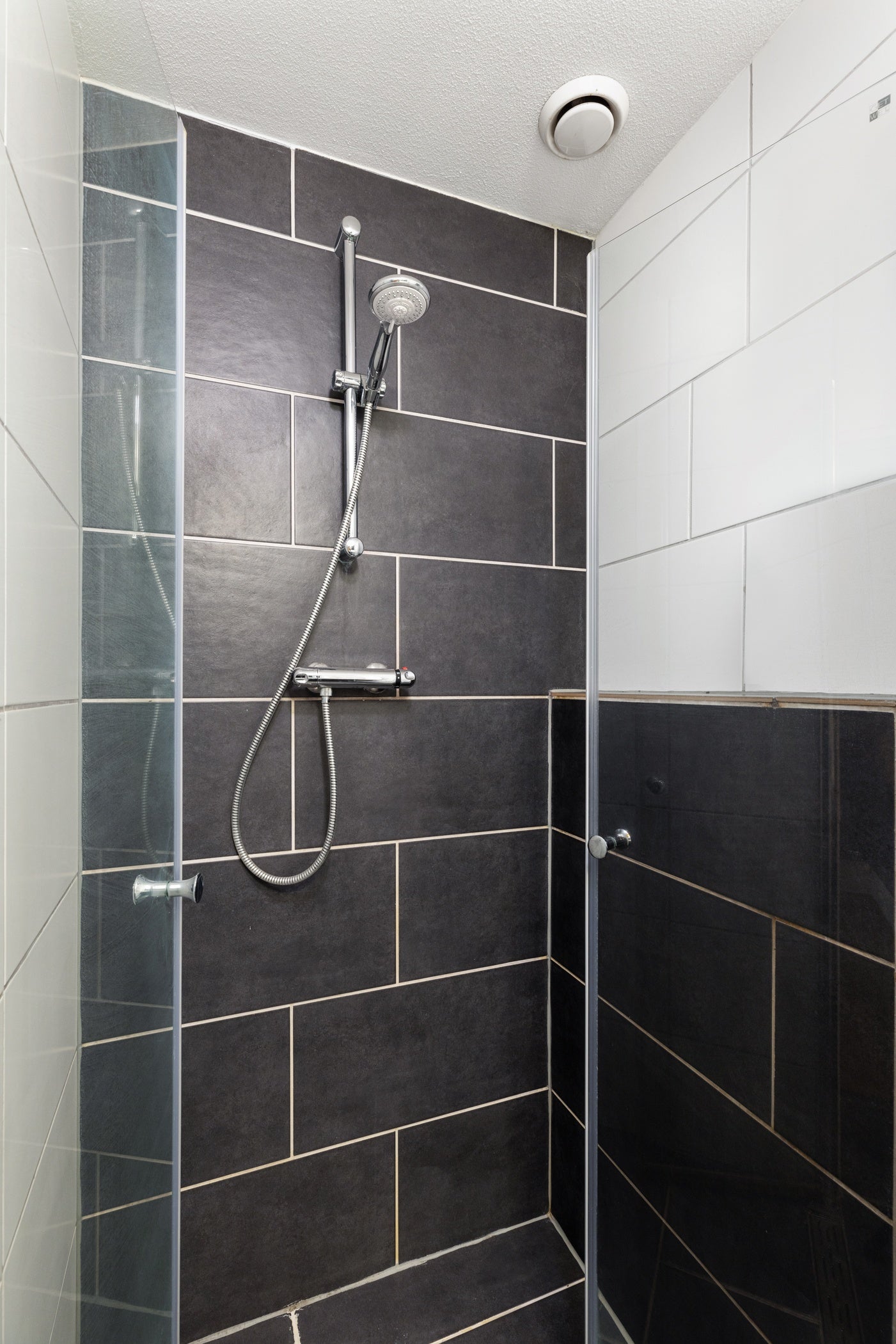 Woning te huur: Burgemeester Hoffmanplein, Rotterdam
