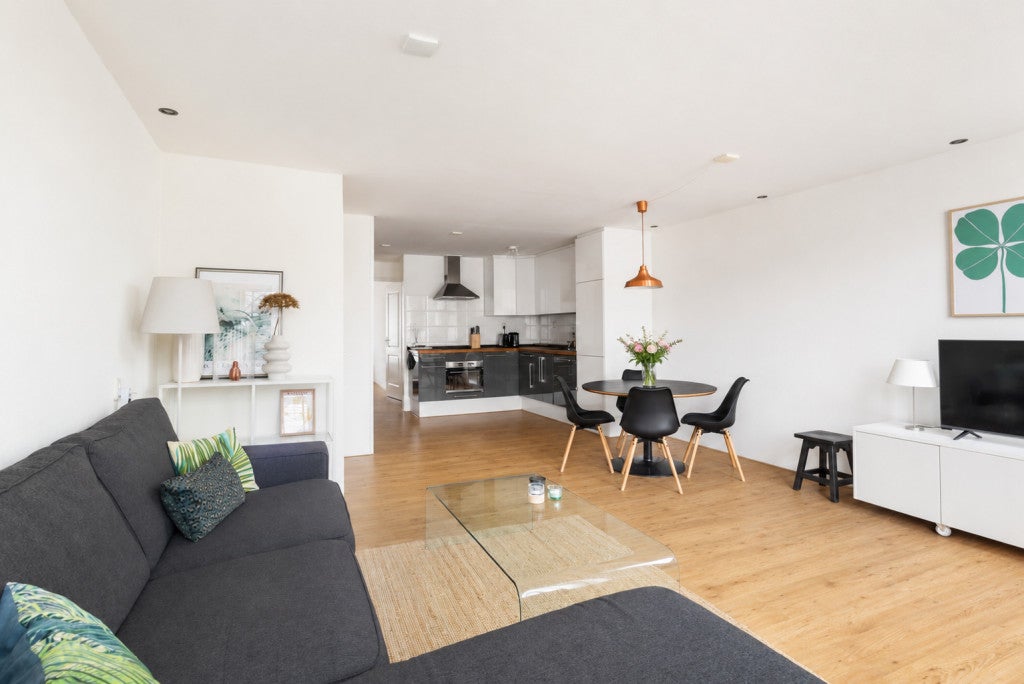 Woning te huur: Burgemeester Hoffmanplein, Rotterdam