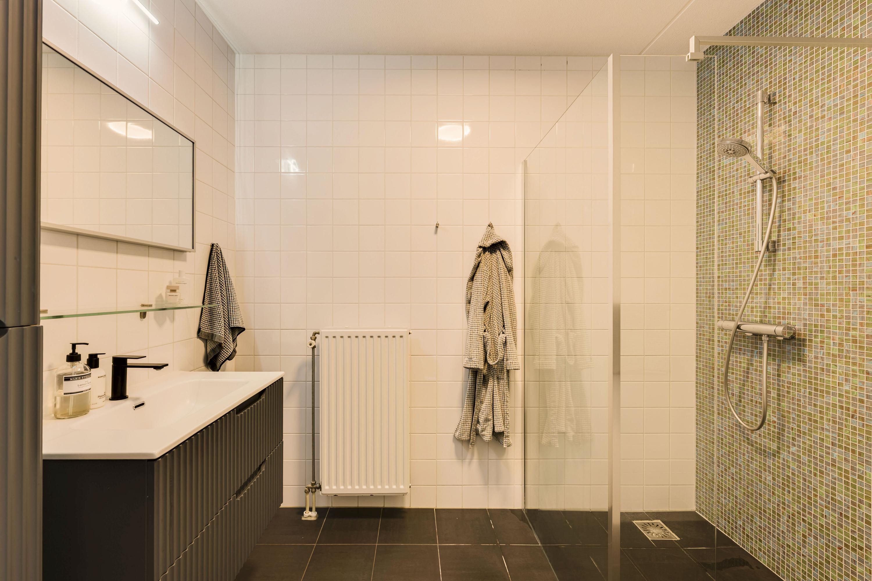 Appartement te koop: Graafschapstraat 96, Amsterdam