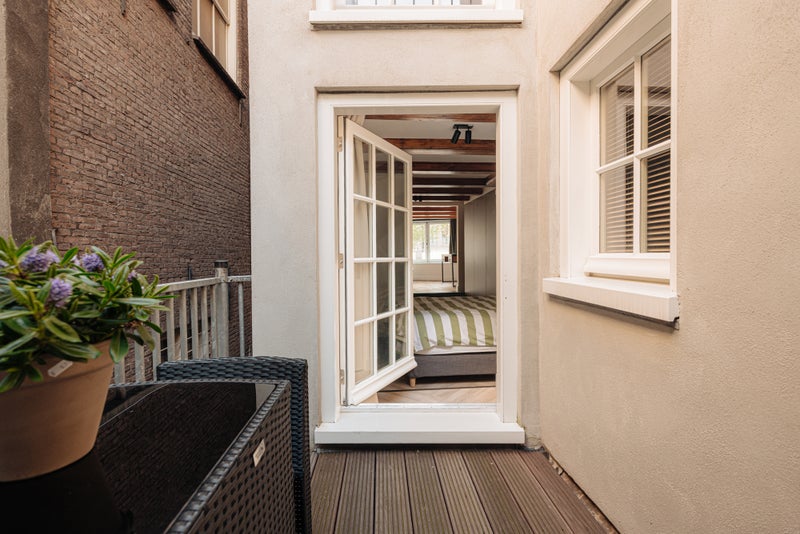 Te huur Appartement Nieuwezijds Voorburgwal 248 1 in Amsterdam