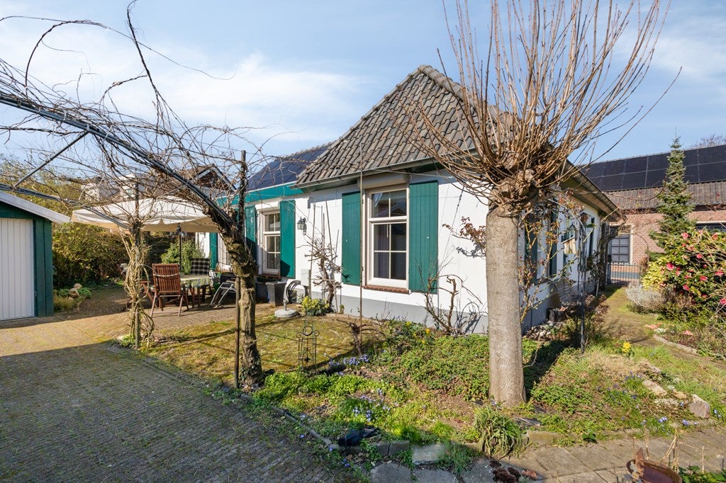 Vrijstaande woning te koop: Benedendorpsstraat 26, Zeddam
