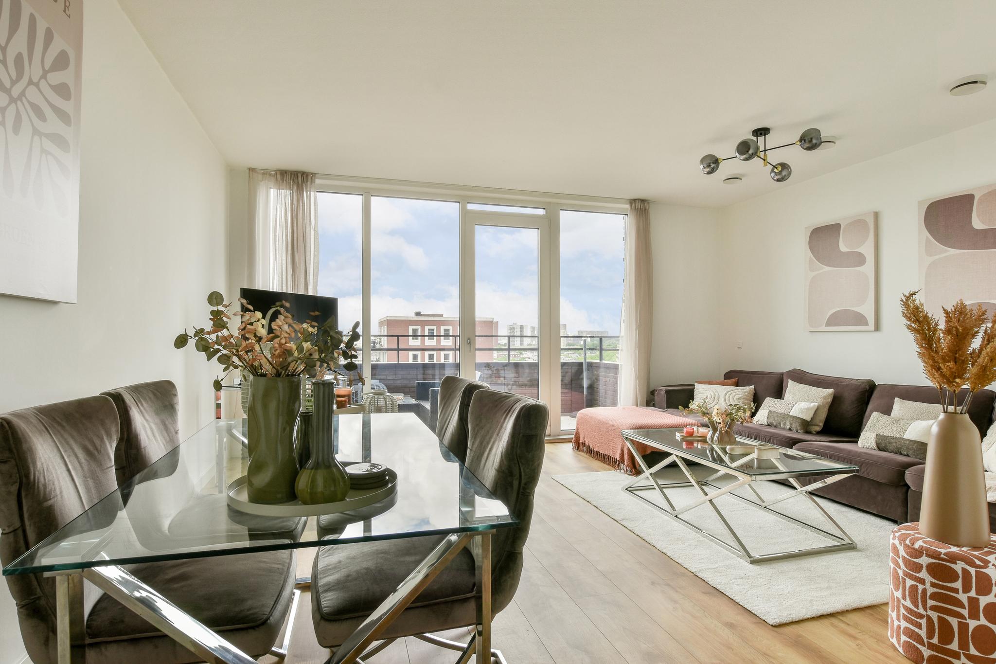 Te huur Appartement Maashavenweg in Rotterdam
