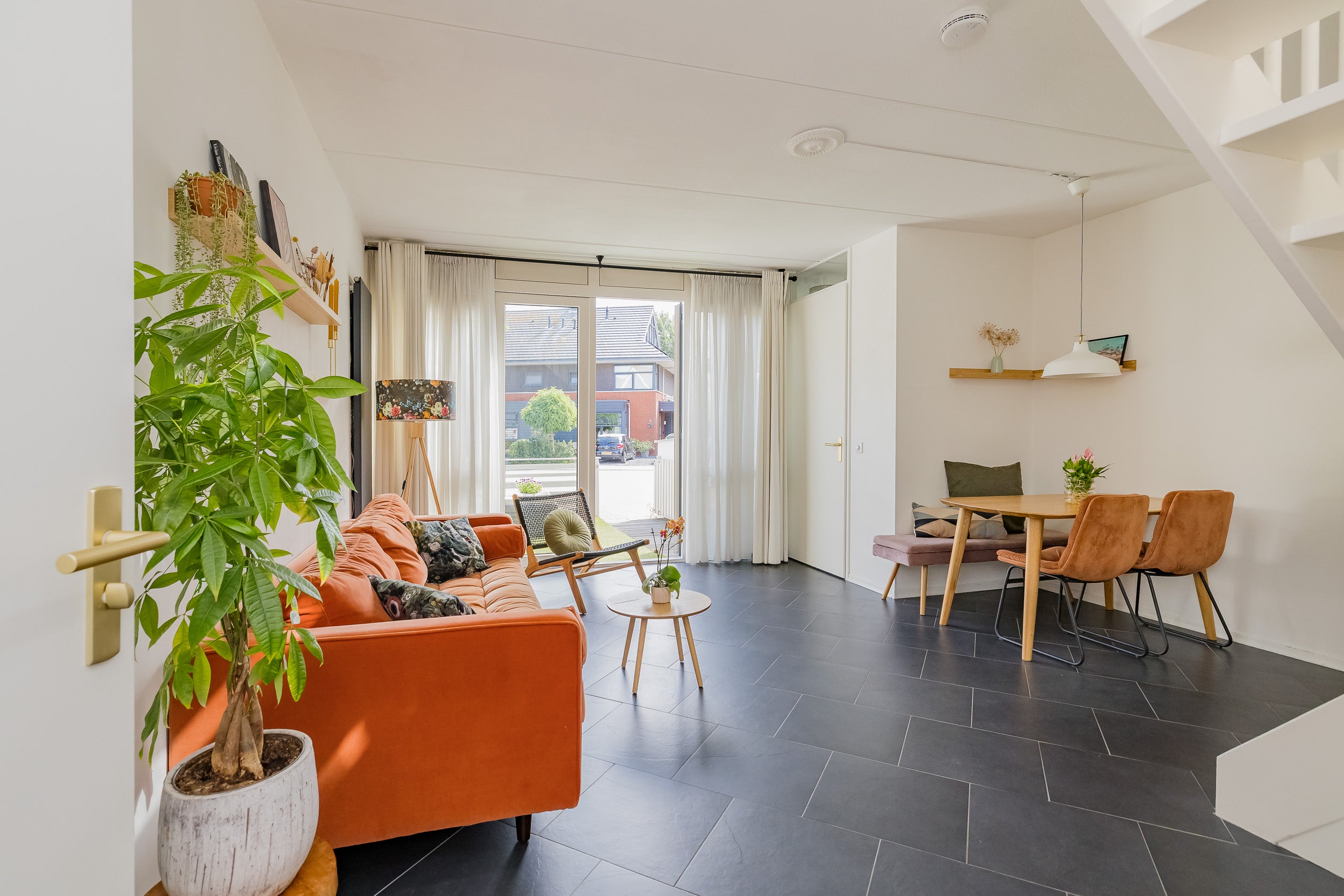 Tussenwoning te koop: Vuurdoornstraat 4, Lisserbroek