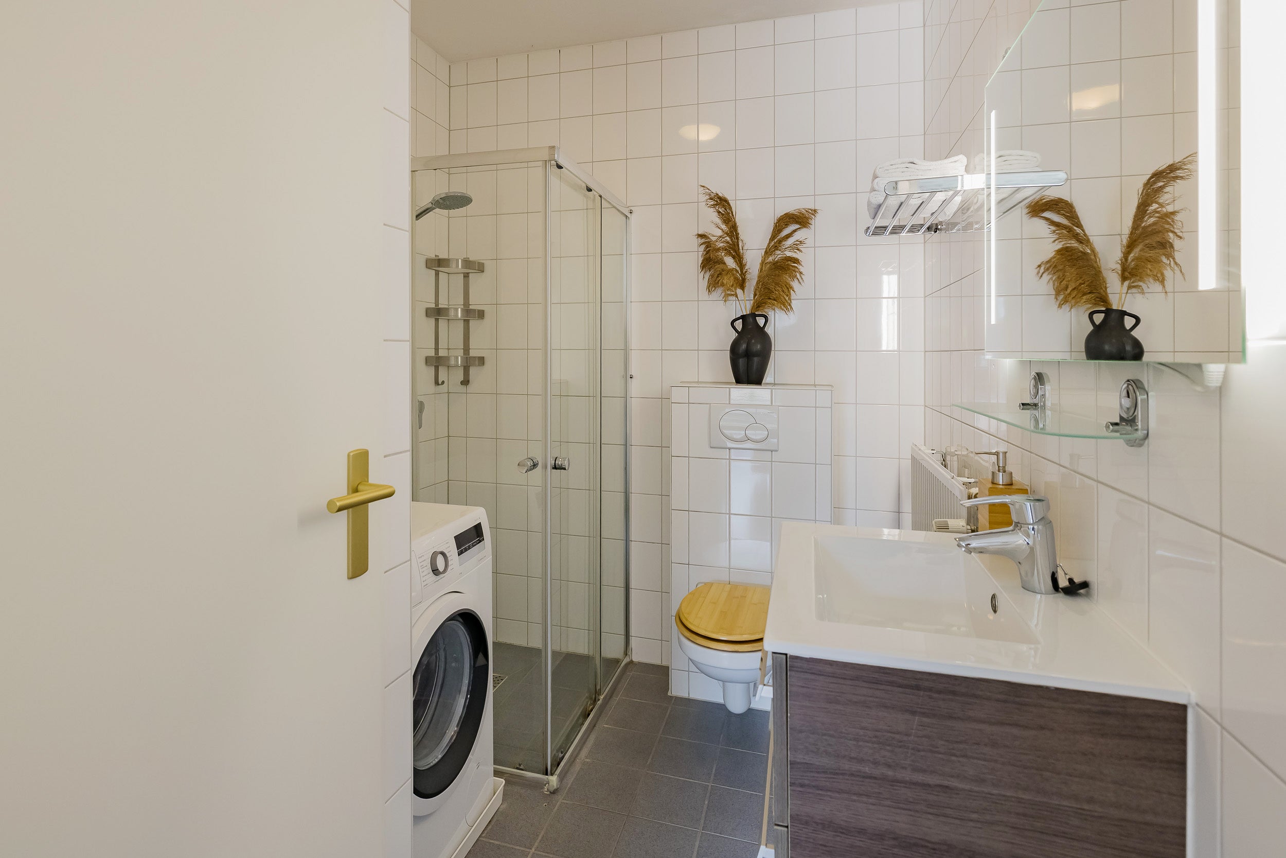 Tussenwoning te koop: Vuurdoornstraat 4, Lisserbroek