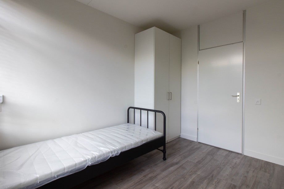 Kamer te huur: Midscheeps, Amsterdam