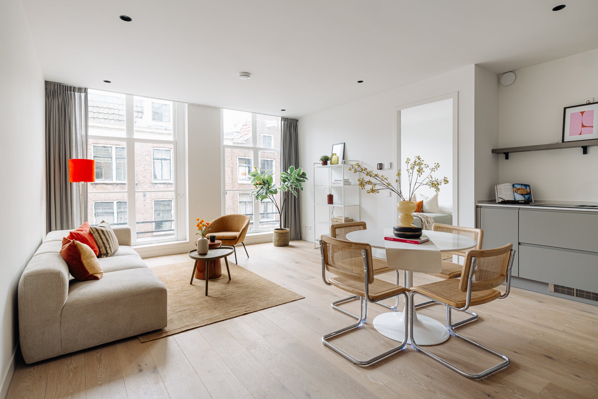 Flat Reguliersdwarsstraat 106 B