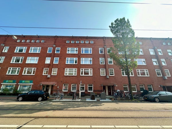 Admiraal De Ruijterweg