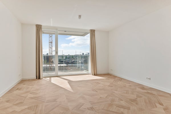 Te huur: Appartement mt. Lincolnweg 92 in Amsterdam