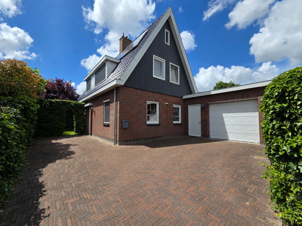Huis Lisdoddestraat 98 in Kudelstaart