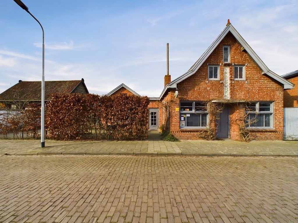 Huis Havenstraat 11 in Graauw