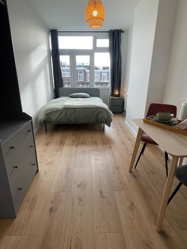 Te huur Kamer Beukelsdijk in Rotterdam