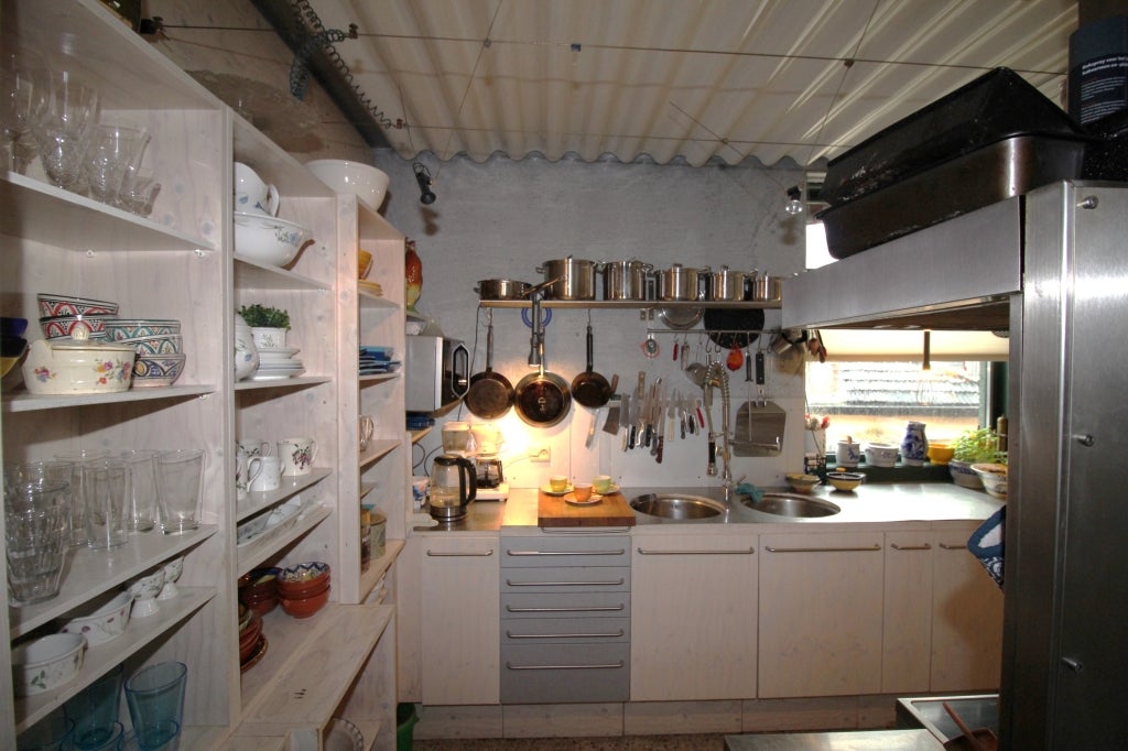 Woning te huur: Stationsstraat, Buitenpost