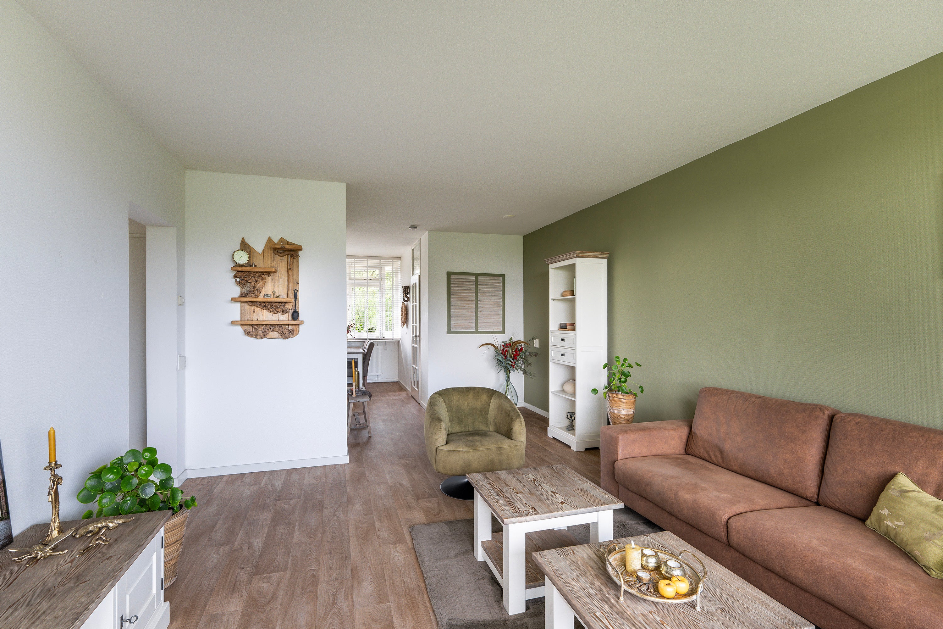 Appartement Burgemeester A. van Walsumlaan 217 in Vlaardingen