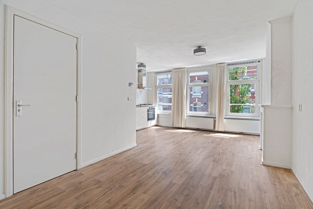 Flat Tweede Jan van der Heijdenstraat 57 3