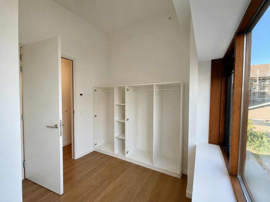 Kamer te huur: Westzeedijk, Rotterdam