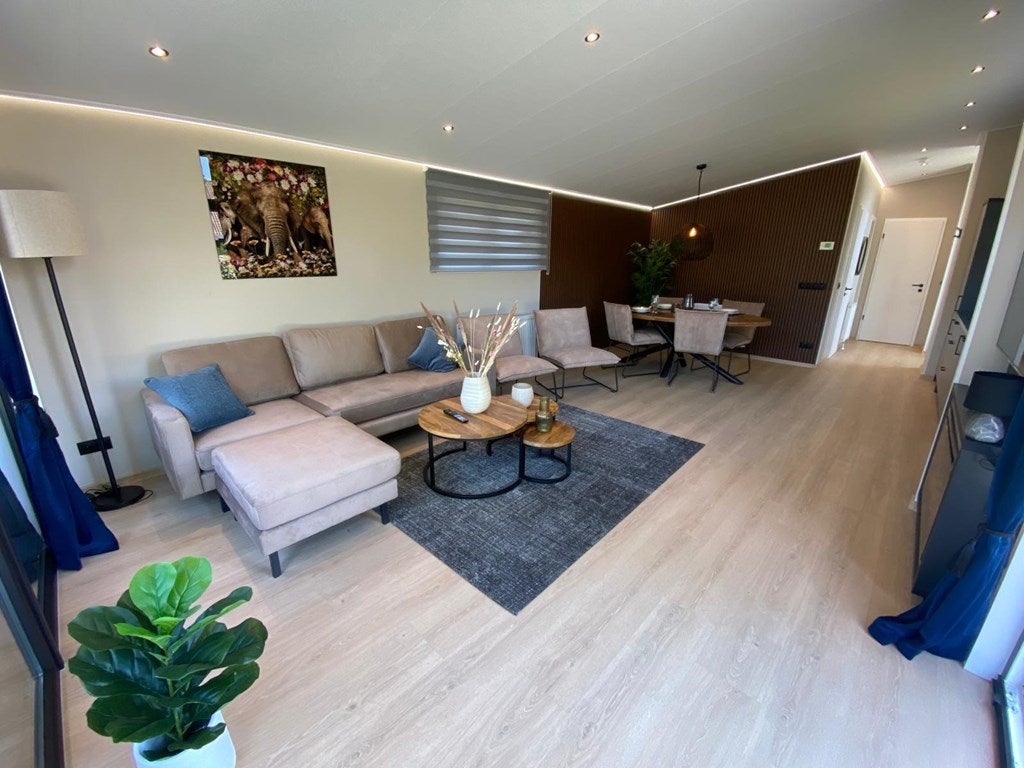 Vrijstaande woning te koop: Vredenseweg 186, Winterswijk Huppel