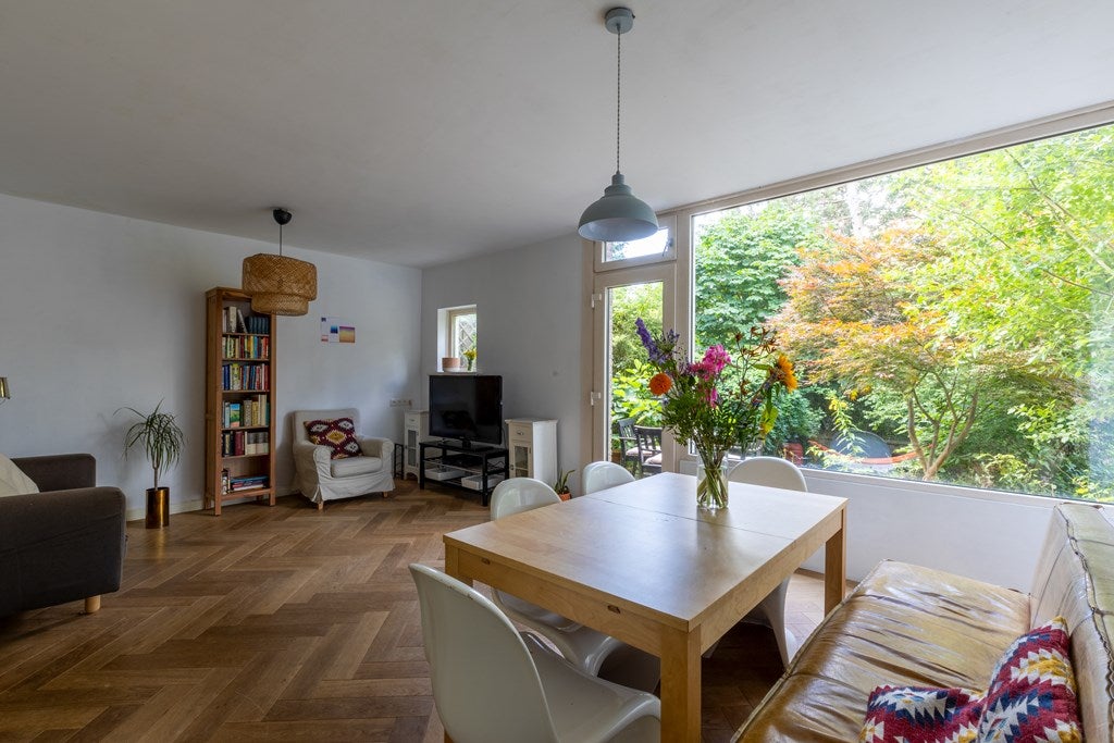 Tussenwoning te koop: Viottastraat 7, Arnhem
