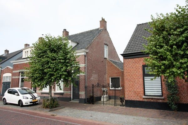 Huis Markt in Ossendrecht