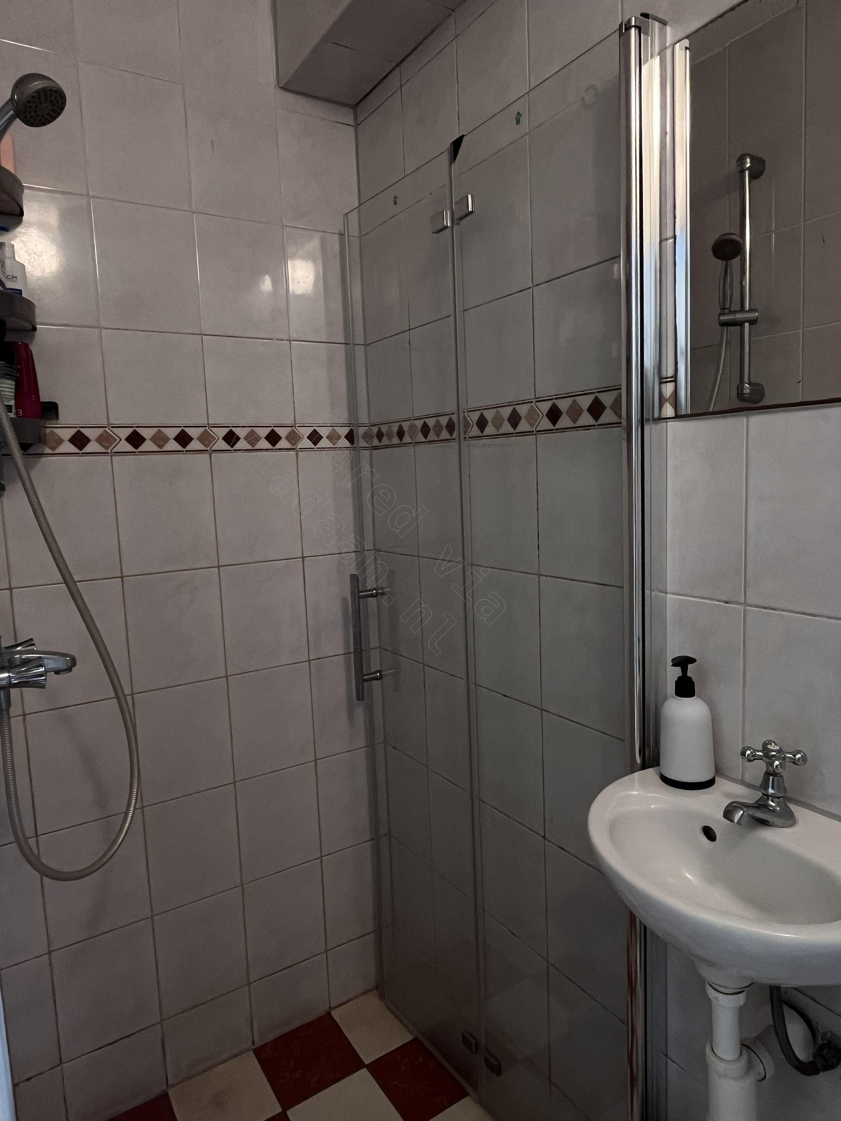 Tussenwoning te huur: Amsterdamsestraatweg 131, Utrecht