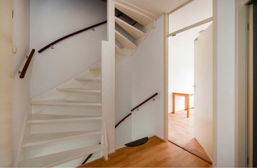 Tussenwoning te koop: Danny Kayestraat 26, Almere