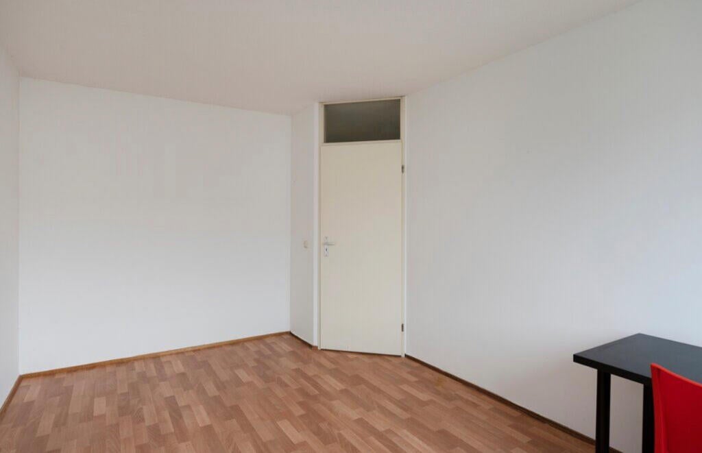 Tussenwoning te koop: Danny Kayestraat 26, Almere