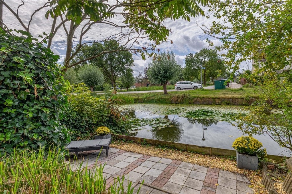 Tussenwoning te koop: Wiemers 42, Veendam