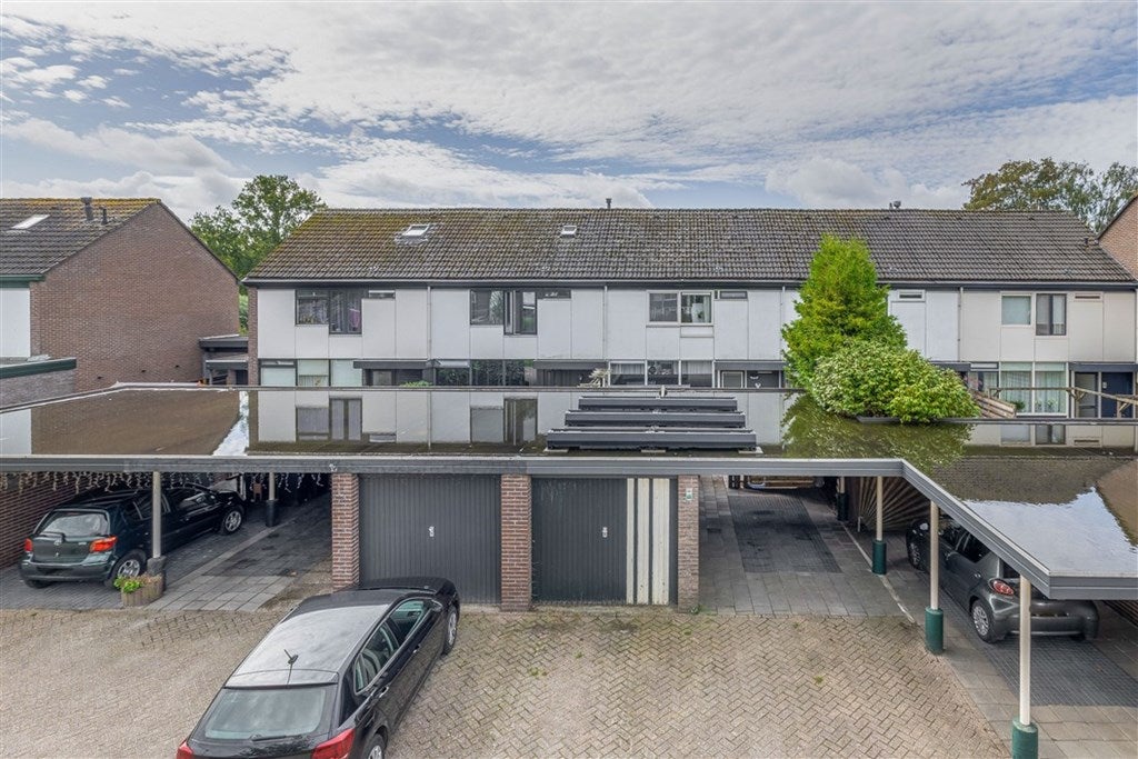 Tussenwoning te koop: Wiemers 42, Veendam