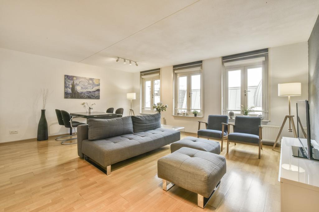 Flat Kalverstraat 220 D