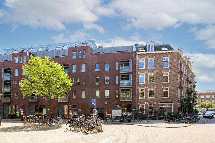 Tolstraat 24