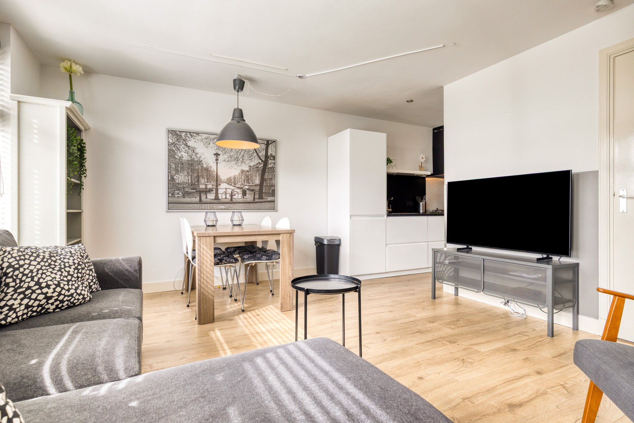 Studio te koop: De Schelp 67, Zandvoort