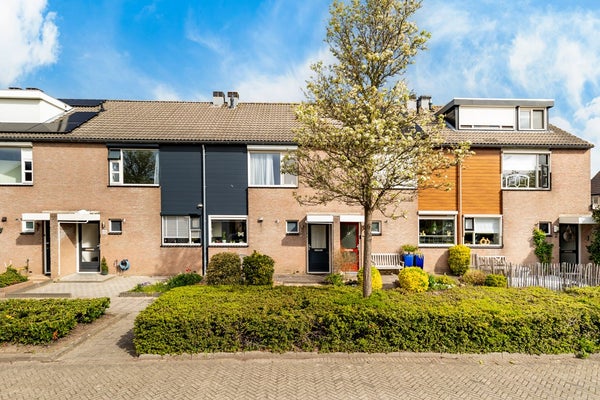 Albert Schweitzererf 6 in Oud-Beijerland