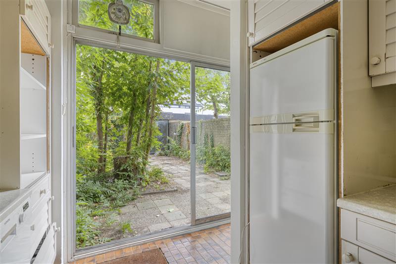 Tussenwoning te koop: Dr. M.L. Kingstraat 94, Landsmeer