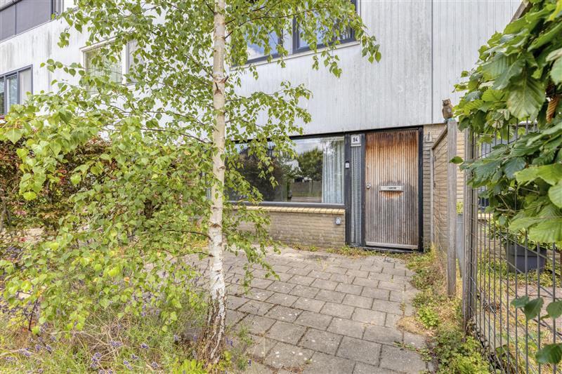 Tussenwoning te koop: Dr. M.L. Kingstraat 94, Landsmeer