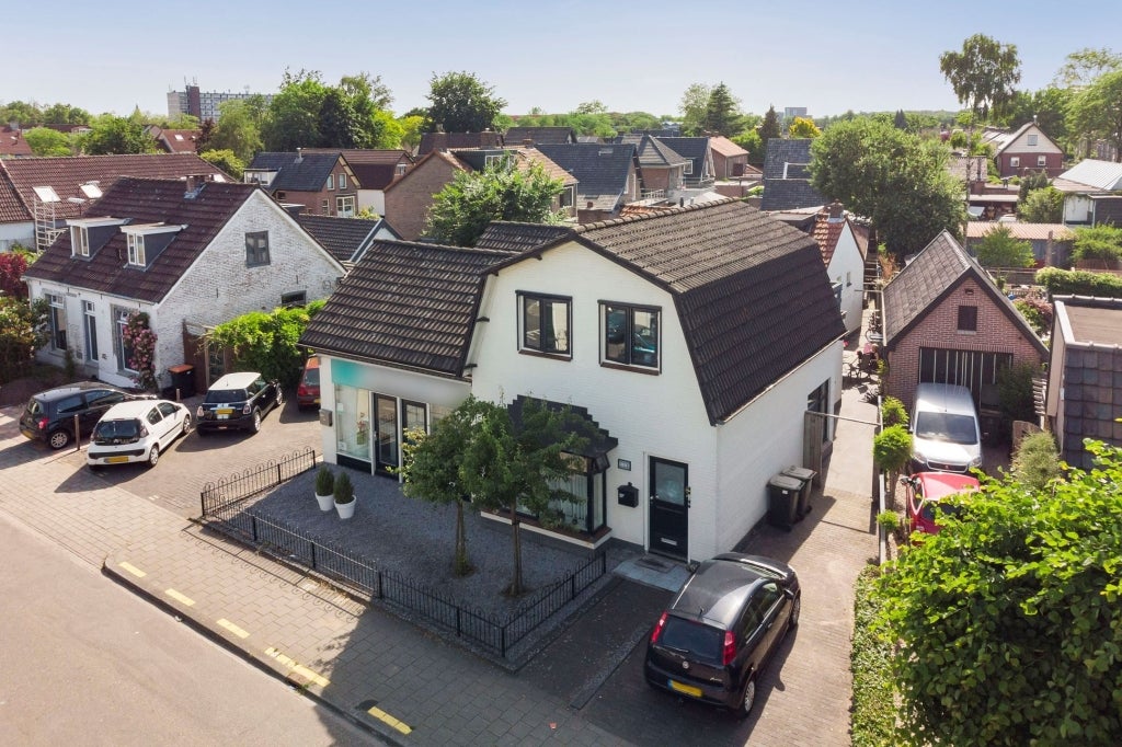 Appartement 1e Wormenseweg in Apeldoorn