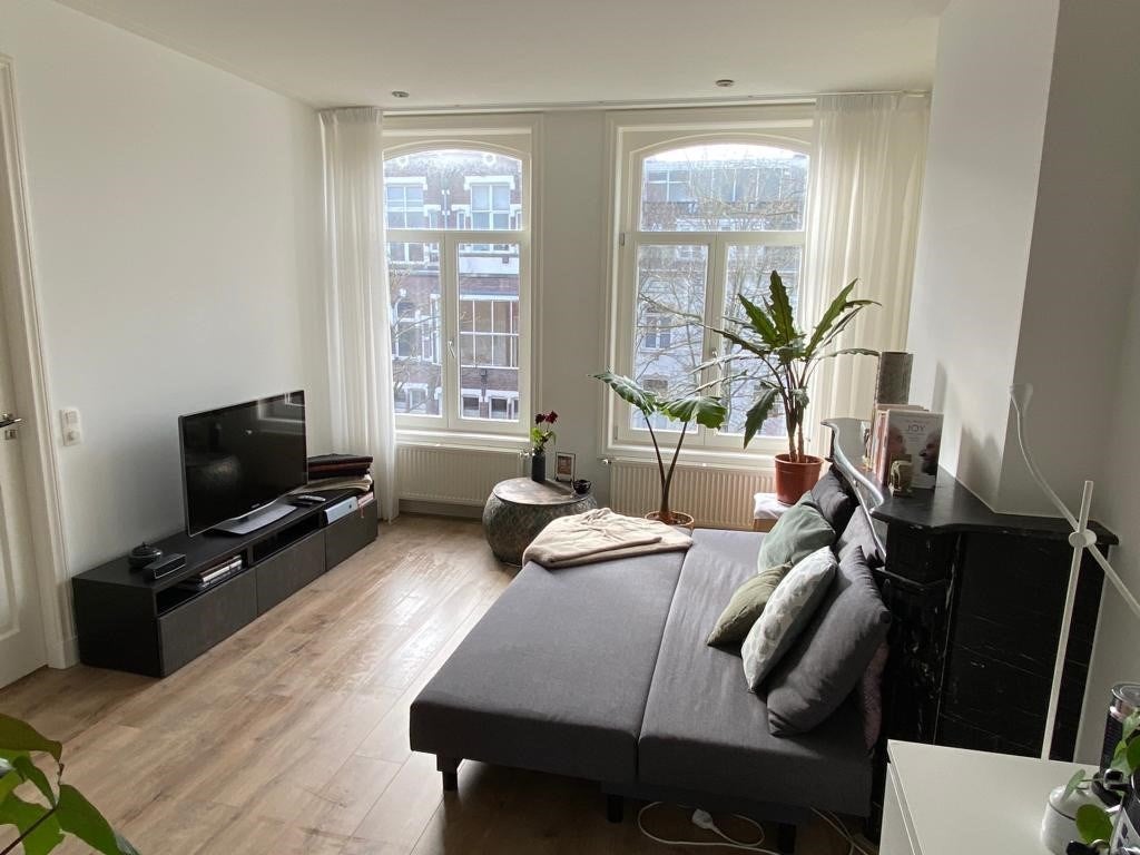 Woning te huur: Henri Polaklaan, Amsterdam