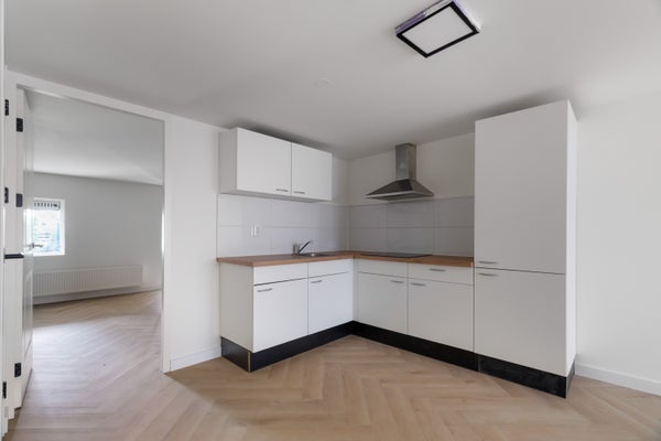1e Middellandstraat 61 C in Rotterdam