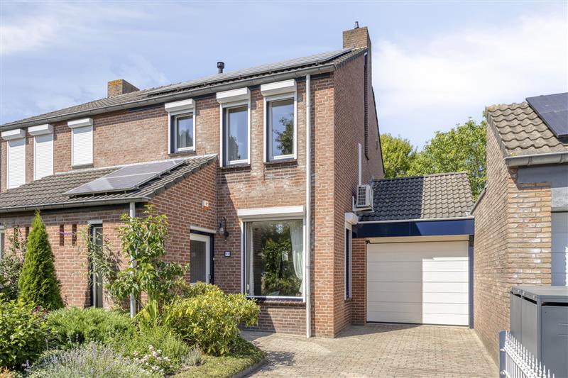 Huis Klutemansstraat 12 in Roggel