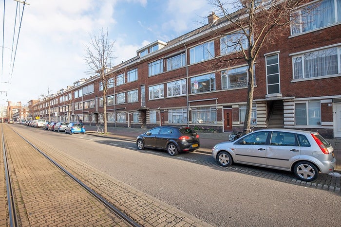 Te huur: Appartement De Genestetlaan 240 in Den Haag